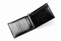 Load image into Gallery viewer, ISAMU KATAYAMA BACKLASH BILLFOLD WALLET / BRIDLE LEATHER (BLACK)
