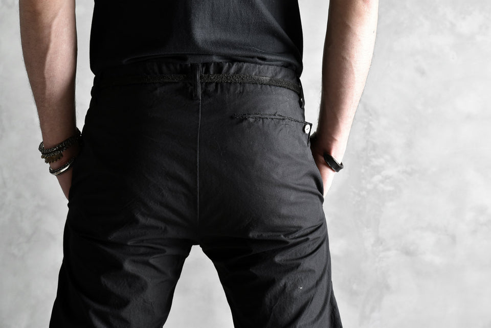 Load image into Gallery viewer, blackcrow high density cotton banana shape trousers (BLACK)