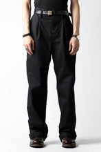 画像をギャラリービューアに読み込む, KLASICA GRIOTTE 2 TUCKED WIDE TROUSERS / CHINO CLOTH (BLACK)