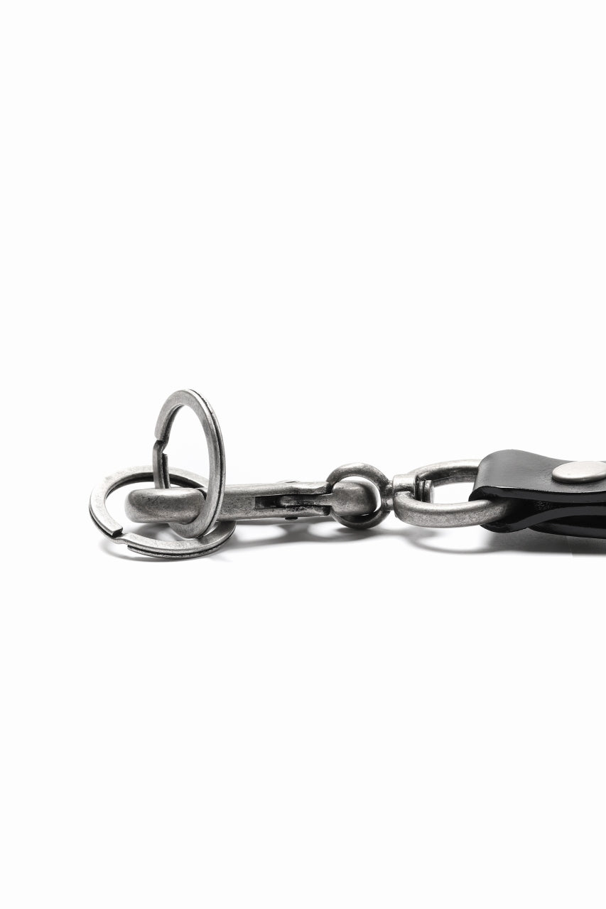 Load image into Gallery viewer, ISAMU KATAYAMA BACKLASH KEY HOLDER / BRIDLE LEATHER (BLACK)