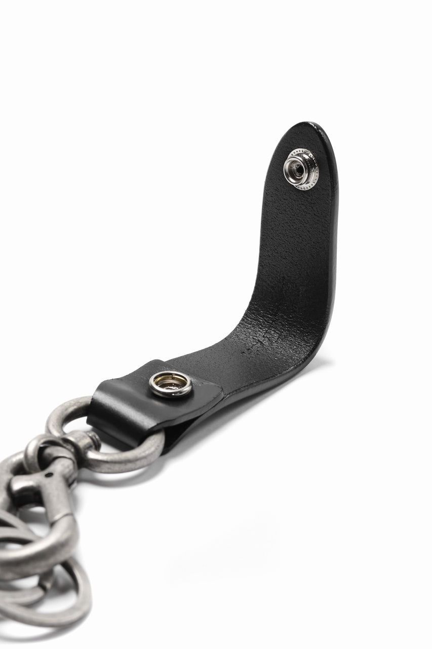 Load image into Gallery viewer, ISAMU KATAYAMA BACKLASH KEY HOLDER / BRIDLE LEATHER (BLACK)
