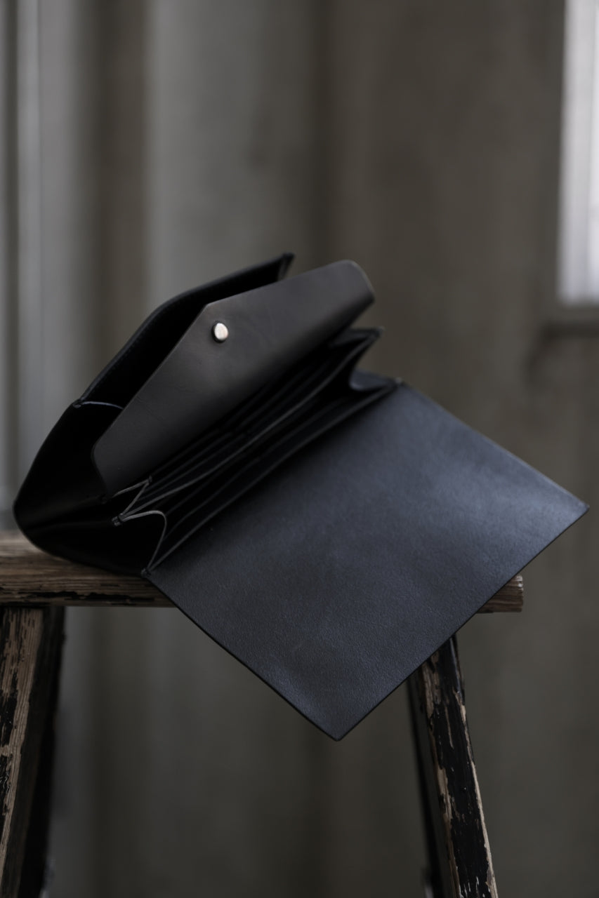 Load image into Gallery viewer, ISAMU KATAYAMA BACKLASH LONG FOLD WALLET / GUIDI OILED-CALF (BLACK)
