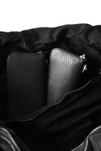 Load image into Gallery viewer, ISAMU KATAYAMA BACKLASH 3WAY FORMED BAG / Italy Shoulder+JP-Tanned Steer