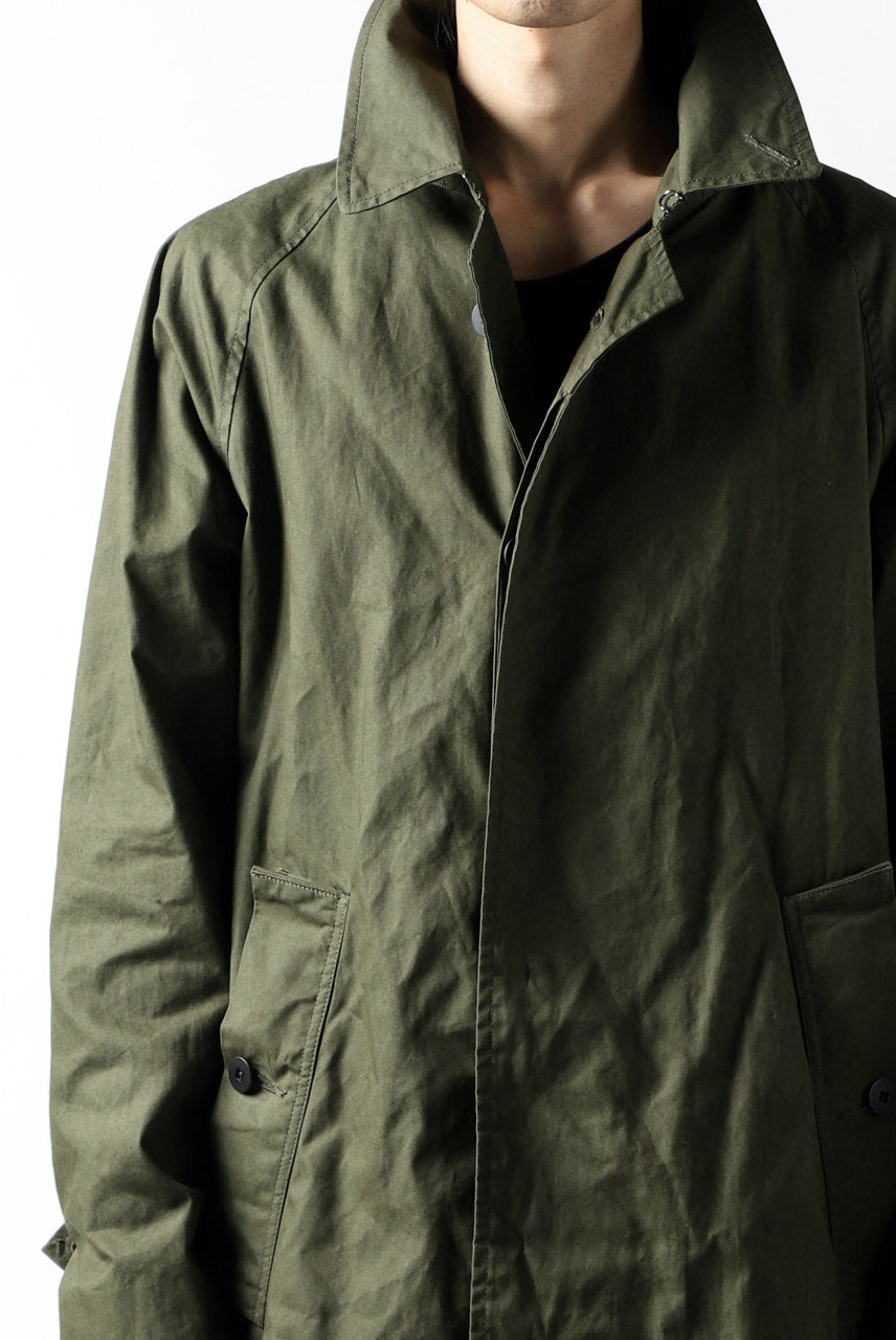 Load image into Gallery viewer, KLASICA BURRY MAC COAT / PARAFFINED COTTON (OLIVE)