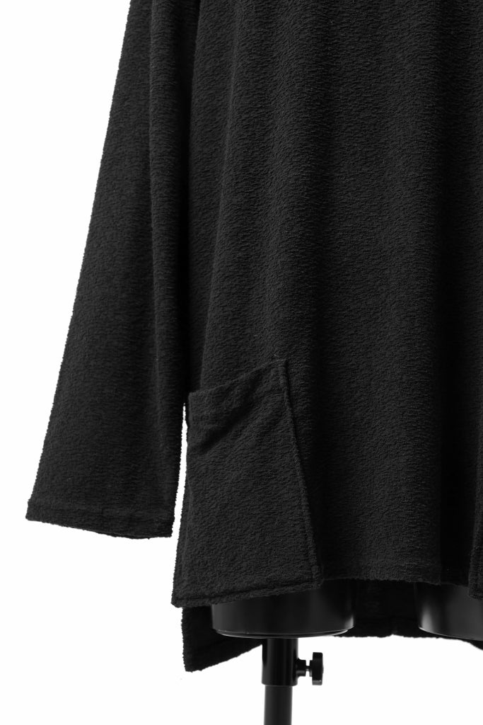 Load image into Gallery viewer, ISAMU KATAYAMA BACKLASH LONG SLEEVE CUT & SEWN / RANDOM PILE FABRIC (BLACK)