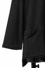 Load image into Gallery viewer, ISAMU KATAYAMA BACKLASH LONG SLEEVE CUT & SEWN / RANDOM PILE FABRIC (BLACK)
