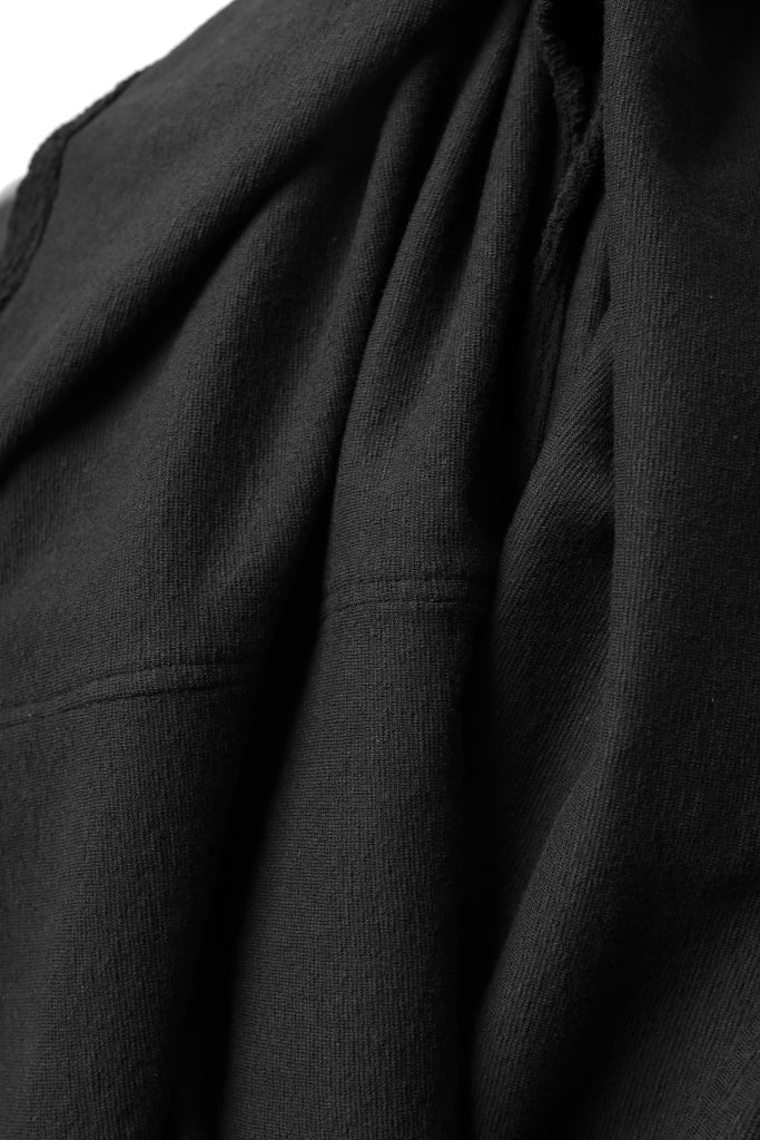 Load image into Gallery viewer, ISAMU KATAYAMA BACKLASH LONG SLEEVE CUT & SEWN / RANDOM PILE FABRIC (BLACK)