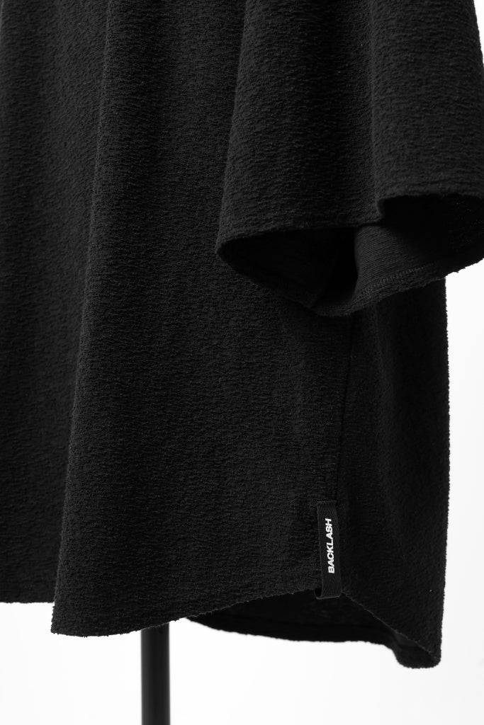 Load image into Gallery viewer, ISAMU KATAYAMA BACKLASH OVER FITTED CUT & SEWN / RANDOM PILE FABRIC (BLACK)