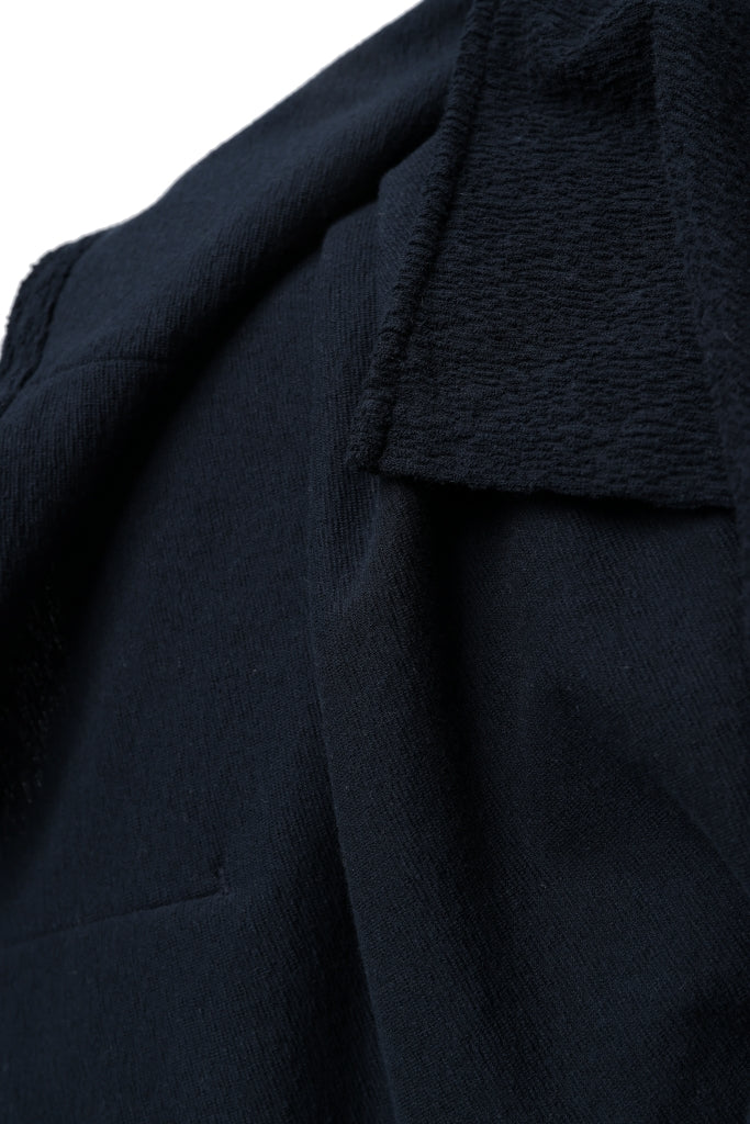 Load image into Gallery viewer, ISAMU KATAYAMA BACKLASH LONG SLEEVE CUT & SEWN / RANDOM PILE FABRIC (NAVY)