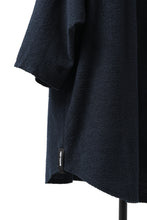 Load image into Gallery viewer, ISAMU KATAYAMA BACKLASH OVER FITTED CUT & SEWN / RANDOM PILE FABRIC (NAVY)