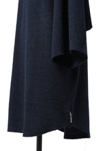 Load image into Gallery viewer, ISAMU KATAYAMA BACKLASH OVER FITTED CUT & SEWN / RANDOM PILE FABRIC (NAVY)
