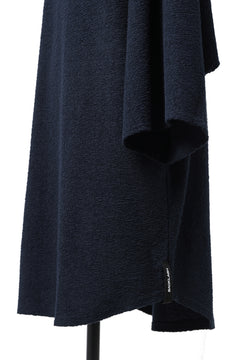 Load image into Gallery viewer, ISAMU KATAYAMA BACKLASH OVER FITTED CUT & SEWN / RANDOM PILE FABRIC (NAVY)