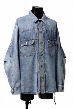 Load image into Gallery viewer, mastermind WORLD LIGHT OZ SELVEDGE DENIM SHIRT / SPECIAL WATER REPELLENT (INDIGO)
