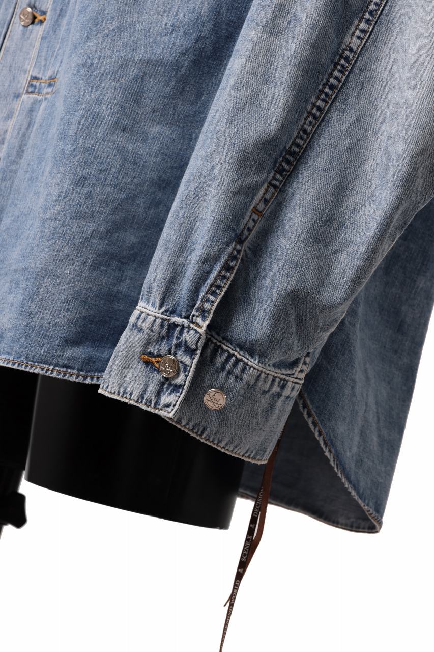 Load image into Gallery viewer, mastermind WORLD LIGHT OZ SELVEDGE DENIM SHIRT / SPECIAL WATER REPELLENT (INDIGO)