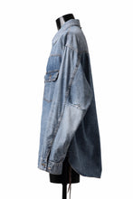 Load image into Gallery viewer, mastermind WORLD LIGHT OZ SELVEDGE DENIM SHIRT / SPECIAL WATER REPELLENT (INDIGO)