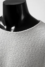 Load image into Gallery viewer, ISAMU KATAYAMA BACKLASH LONG SLEEVE CUT & SEWN / RANDOM PILE FABRIC (BEIGE)