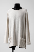 Load image into Gallery viewer, ISAMU KATAYAMA BACKLASH LONG SLEEVE CUT & SEWN / RANDOM PILE FABRIC (BEIGE)
