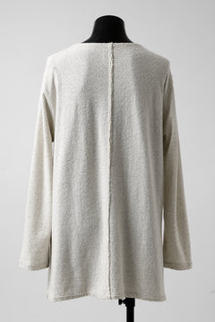 Load image into Gallery viewer, ISAMU KATAYAMA BACKLASH LONG SLEEVE CUT & SEWN / RANDOM PILE FABRIC (BEIGE)