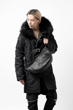 画像をギャラリービューアに読み込む, ISAMU KATAYAMA BACKLASH exclusive UTILITY BAG / GUIDI OILED CALF (BLACK)