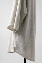 Load image into Gallery viewer, ISAMU KATAYAMA BACKLASH OVER FITTED CUT & SEWN / RANDOM PILE FABRIC (BEIGE)