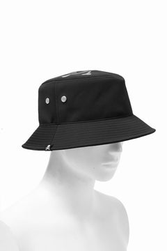 Load image into Gallery viewer, mastermind JAPAN REFLECTIVE SKULL BUCKET HAT (BLACK)