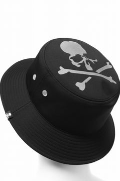 Load image into Gallery viewer, mastermind JAPAN REFLECTIVE SKULL BUCKET HAT (BLACK)