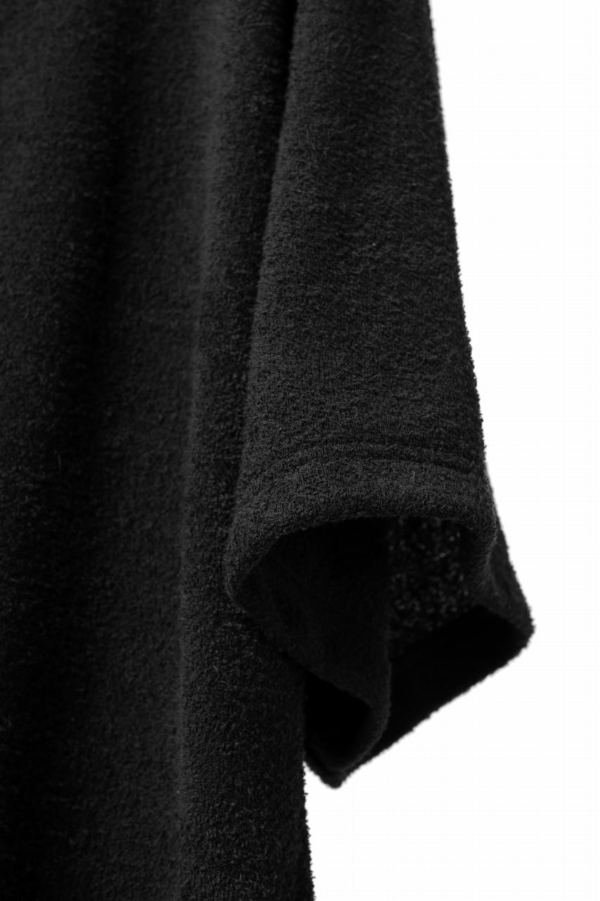 Load image into Gallery viewer, DEFORMATER.® OVER SIZED TOPS / DOUBLE SIDED SOFT PILE (BLACK)
