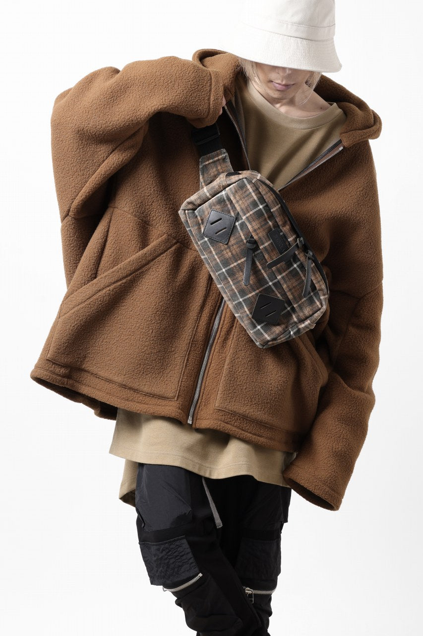 画像をギャラリービューアに読み込む, ISAMU KATAYAMA BACKLASH 2 WAY BAG / PIG SUEDE LEATHER (DARK TONE)