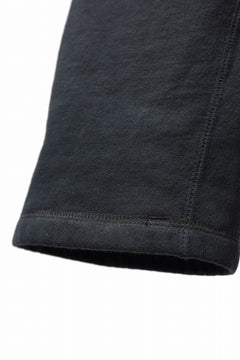 画像をギャラリービューアに読み込む, DEFORMATER.® THREE PROCESSING SWEAT REGULAR PANT - DYED/BIO/FROST EFFECT (VINTAGE BLACK)