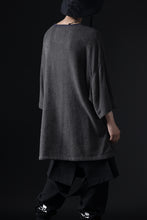 画像をギャラリービューアに読み込む, DEFORMATER.® OVER SIZED TOPS / DOUBLE SIDED SOFT PILE (CHARCOAL)