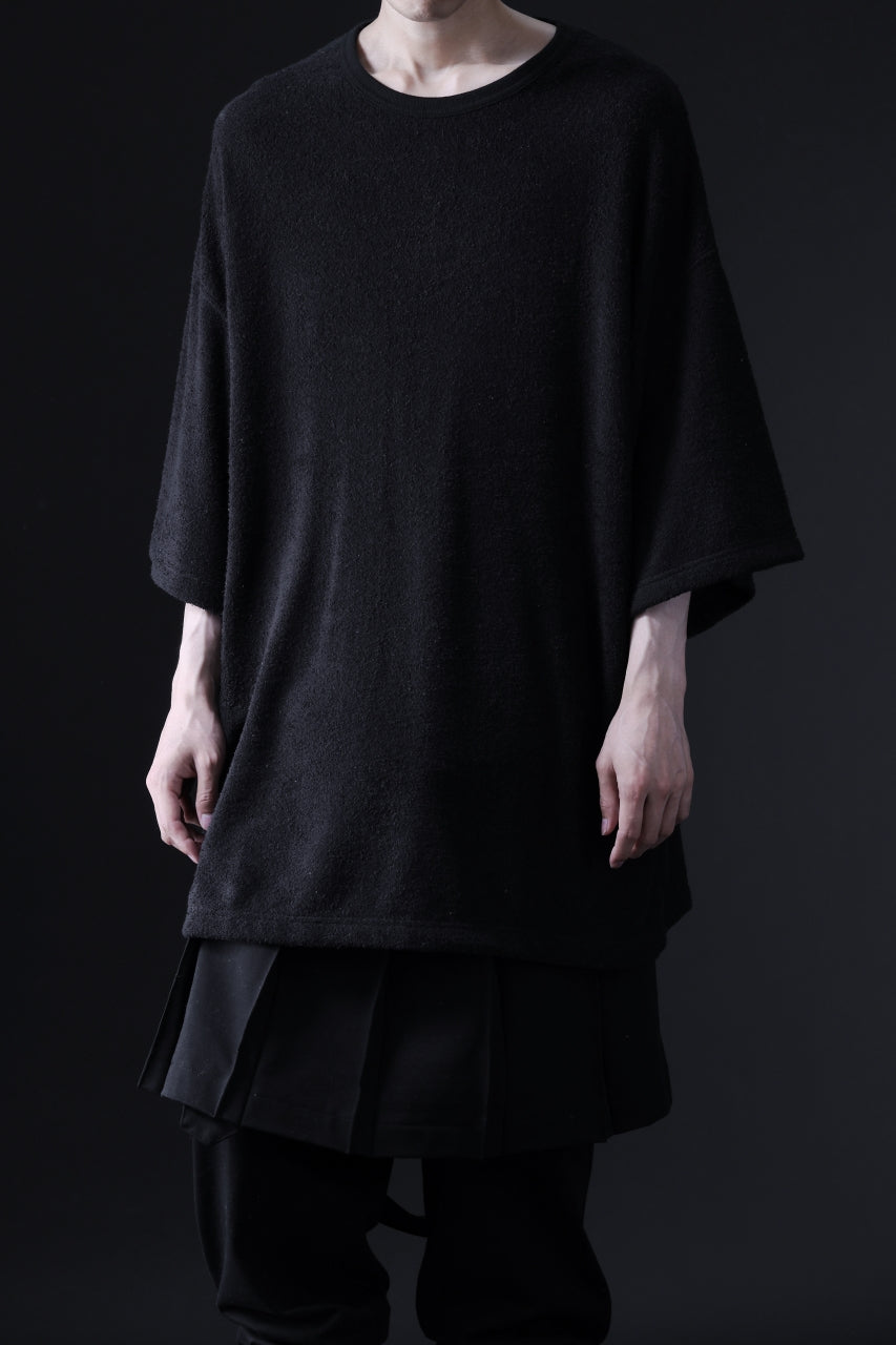 Load image into Gallery viewer, DEFORMATER.® OVER SIZED TOPS / DOUBLE SIDED SOFT PILE (BLACK)
