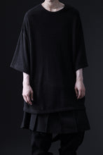 Load image into Gallery viewer, DEFORMATER.® OVER SIZED TOPS / DOUBLE SIDED SOFT PILE (BLACK)