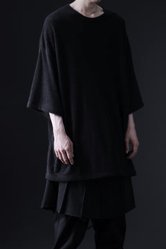 Load image into Gallery viewer, DEFORMATER.® OVER SIZED TOPS / DOUBLE SIDED SOFT PILE (BLACK)