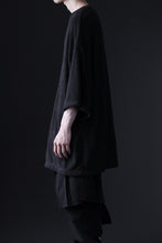 Load image into Gallery viewer, DEFORMATER.® OVER SIZED TOPS / DOUBLE SIDED SOFT PILE (BLACK)