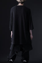 Load image into Gallery viewer, DEFORMATER.® OVER SIZED TOPS / DOUBLE SIDED SOFT PILE (BLACK)