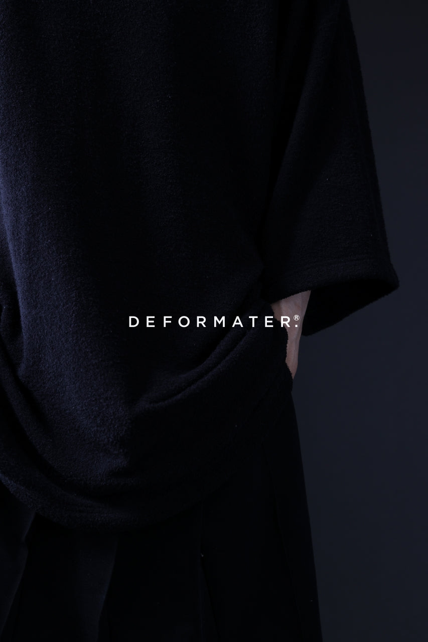Load image into Gallery viewer, DEFORMATER.® OVER SIZED TOPS / DOUBLE SIDED SOFT PILE (BLACK)
