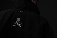 Load image into Gallery viewer, mastermind JAPAN N-2B HEAVY-ZONE FLIGHT JACKET (BLACK)