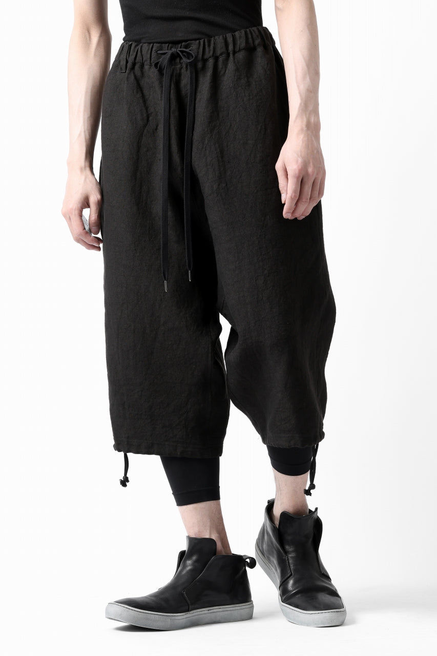 Load image into Gallery viewer, ISAMU KATAYAMA BACKLASH EASY SHORTS / SOFT LINEN (BLACK)