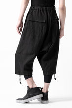 Load image into Gallery viewer, ISAMU KATAYAMA BACKLASH EASY SHORTS / SOFT LINEN (BLACK)