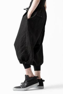 Load image into Gallery viewer, ISAMU KATAYAMA BACKLASH EASY SHORTS / SOFT LINEN (BLACK)