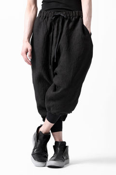 Load image into Gallery viewer, ISAMU KATAYAMA BACKLASH EASY SHORTS / SOFT LINEN (BLACK)