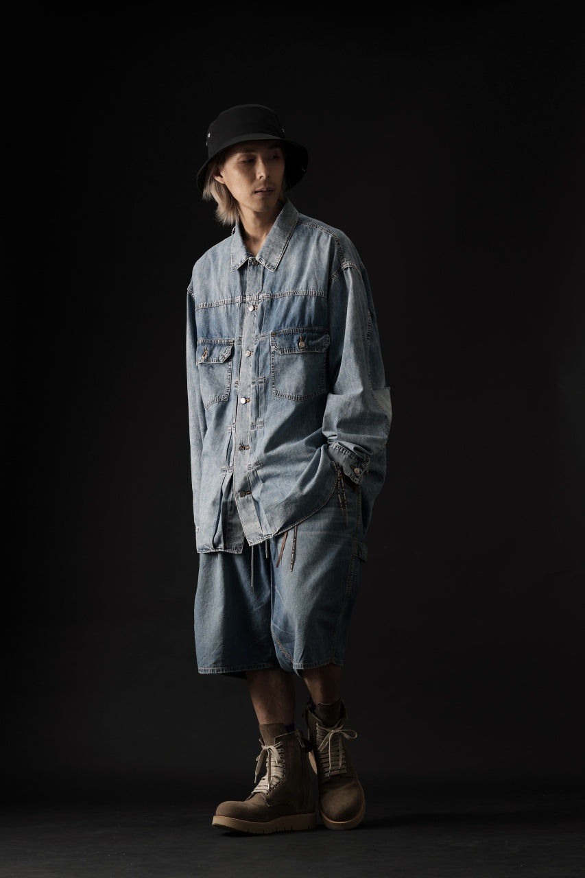 Load image into Gallery viewer, mastermind WORLD LIGHT OZ SELVEDGE DENIM SHIRT / SPECIAL WATER REPELLENT (INDIGO)