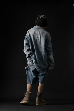 Load image into Gallery viewer, mastermind WORLD LIGHT OZ SELVEDGE DENIM SHIRT / SPECIAL WATER REPELLENT (INDIGO)