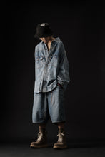 Load image into Gallery viewer, mastermind WORLD LIGHT OZ SELVEDGE DENIM SHIRT / SPECIAL WATER REPELLENT (INDIGO)