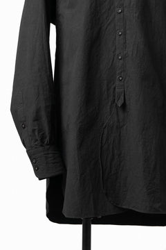 画像をギャラリービューアに読み込む, KLASICA BAND COLLAR FINE STITCHED SHIRT / HAND DYED COTTON-LINEN (BLACK)