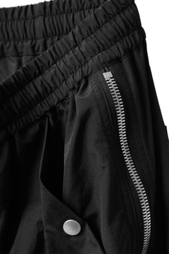 画像をギャラリービューアに読み込む, A.F ARTEFACT -INLINE- SIDE FASTNER SHORTS (BLACK)