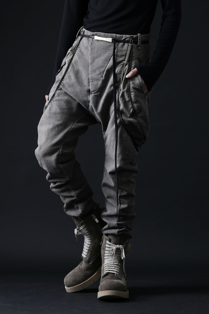 画像をギャラリービューアに読み込む, masnada ICONIC ZIP PANTS / STRETCH REPURPOSED COTTON (DUST)