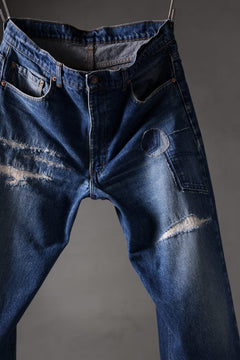 Load image into Gallery viewer, CHANGES REPRODUCT DAMAGE & PATCH DENIM PANTS (INDIGO #B)
