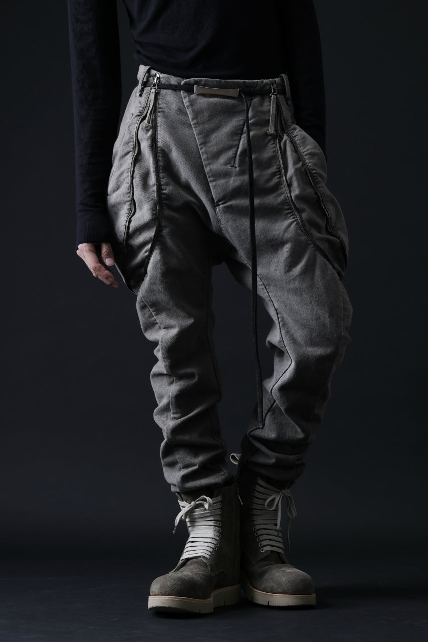 画像をギャラリービューアに読み込む, masnada ICONIC ZIP PANTS / STRETCH REPURPOSED COTTON (DUST)