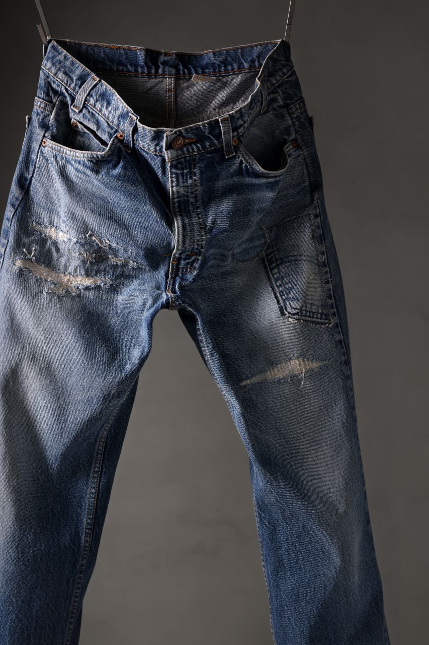 Load image into Gallery viewer, CHANGES REPRODUCT DAMAGE & PATCH DENIM PANTS (INDIGO #D)